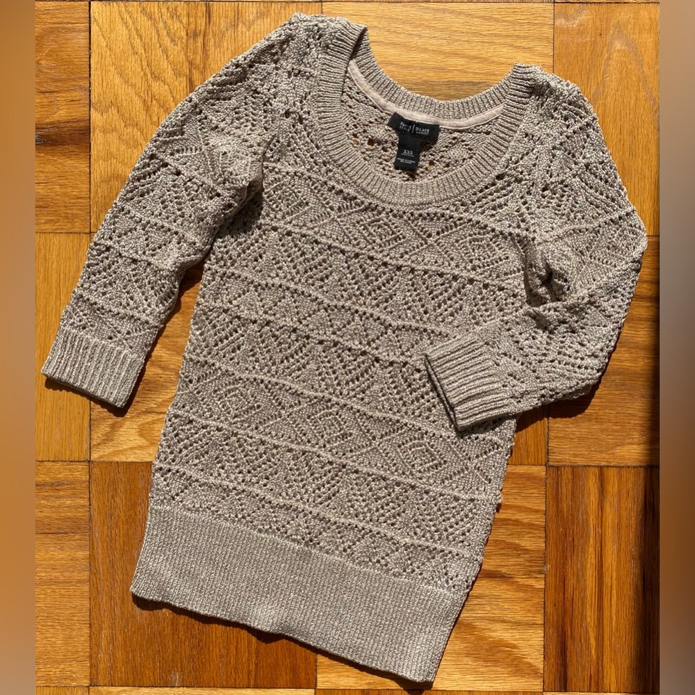 LAST CHANCE!! WHBM Warm Metallic Knit Sweater Size XXS